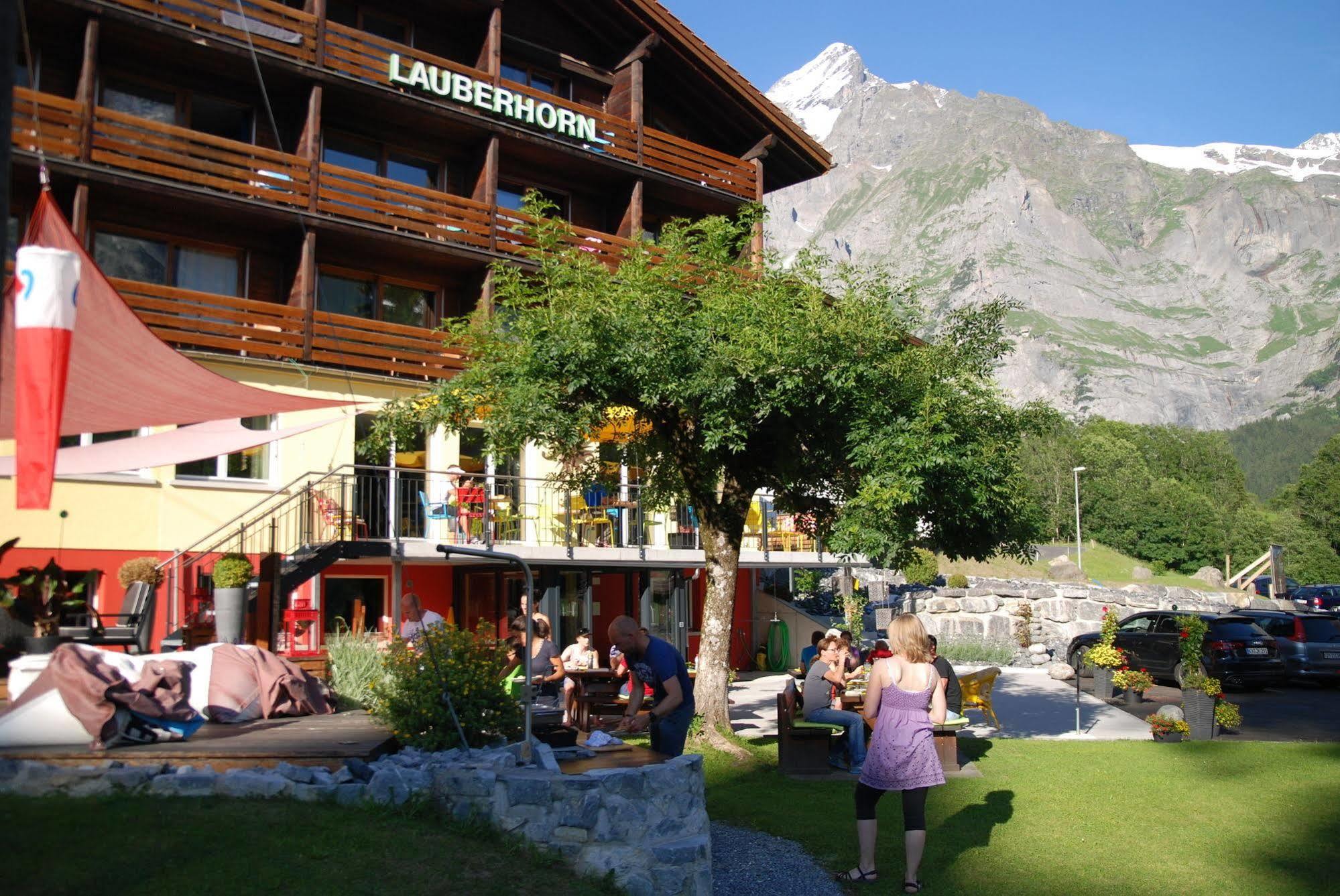 Готель Lauberhorn Гріндельвальд Екстер'єр фото